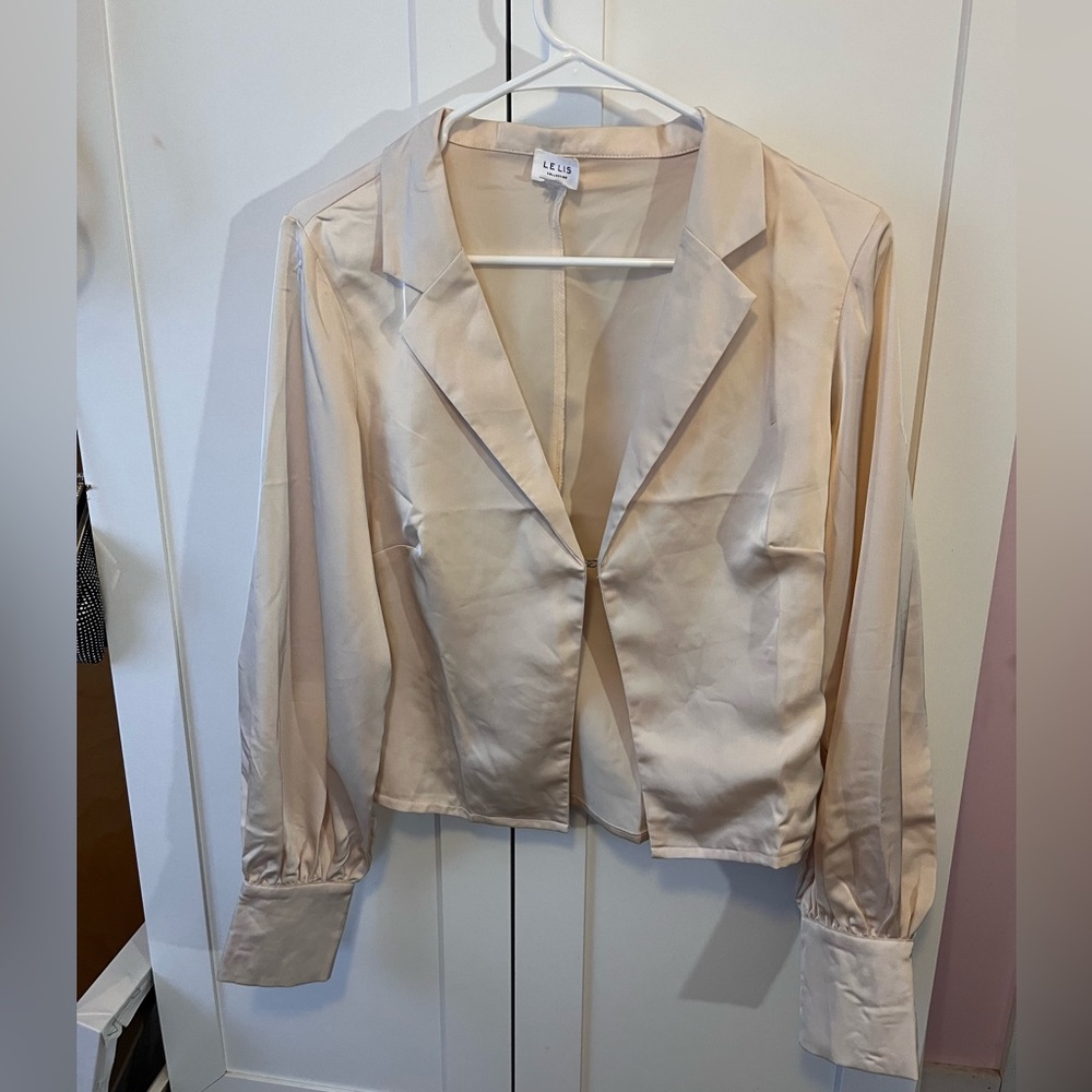 Le Lis Satin Long Sleeve Top